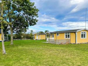 4 person holiday home in LÖTTORP