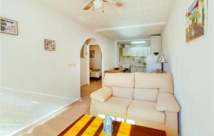 2 Bedroom Amazing Home In Torrevieja