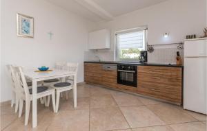 Holiday Home Dobropoljana V