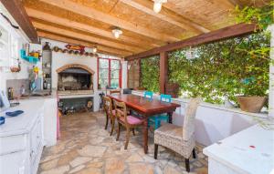 Beautiful Home In Pula With Outdoor Swimming Pool 