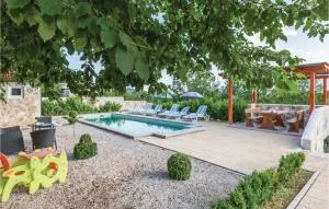 Apartment Ugljan With Outdoor Swimming Pool 317 - Košute