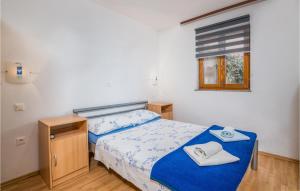 Stunning Apartment In Njivice With Wifi