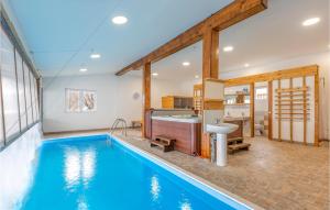 Awesome Home In Skare With Sauna