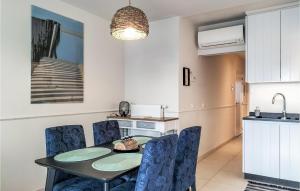 Cozy Apartment In Oostende With Wifi