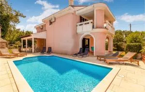 4 Bedroom Gorgeous Home In Dobrinj - Rasopasno