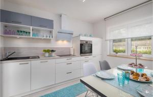 Gorgeous Apartment In Dramalj