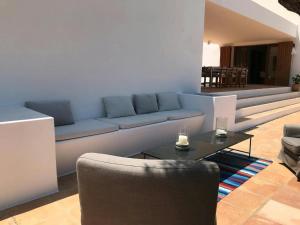 Villa in San Carlos near Aguas Blancas Beach