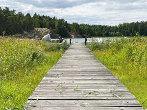 6 person holiday home in VALDERMARSVIK