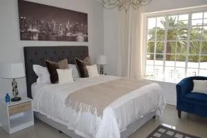 2 Woodmead Suites - Northdene