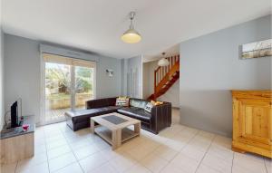 Maisons de vacances Beautiful Home In Royan With Wifi : photos des chambres