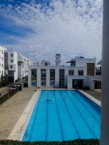 BMW Buxton point Apartment