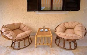 1 Bedroom Stunning Home In Sveti Lovrec