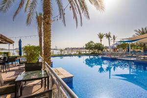 Bespoke Residences - 2 Bedroom Apartment Sea View with Beach Access