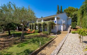 3 Bedroom Cozy Home In Krk