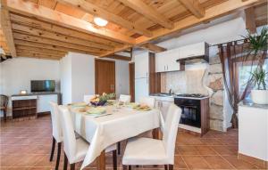 Awesome Home In Moscenicka Draga With Kitchen 
