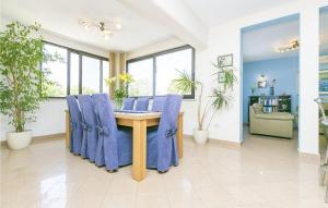 4 Bedroom Amazing Apartment In Labin