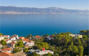 Gorgeous Home In Slatine With Wifi 