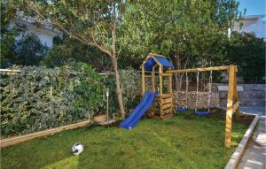 Gorgeous Home In Slatine With Wifi