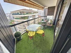 Luxury 1 bedroom Jardins Croisette 5 mins Croisette 265