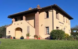 Podere dell'Alloro - Палая