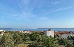 Three-Bedroom Holiday Home In Kastel Stari
