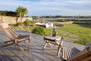 Villas La villa sur la baie vue imprenable et piscine interieure 29 degres : photos des chambres