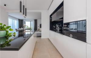 Amazing Home In Pasman 