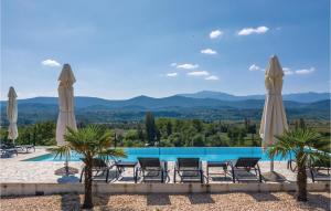 Gorgeous Home In Glavina Donja With Kitchen 