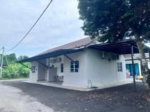 Saliff Cottage - Kampong Bunut Payong