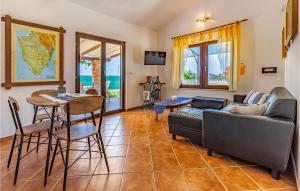 Stunning Home In Medulin With Wifi