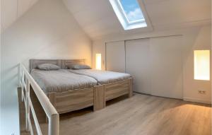 Beautiful Apartment In Bruinisse