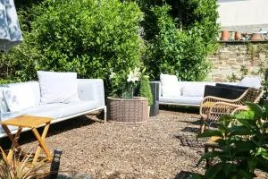 Tower Hill - Helland