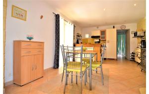 Amazing Home In Le Pin With Wifi