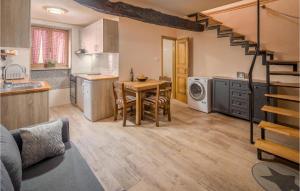 Stunning Apartment In Groznjan