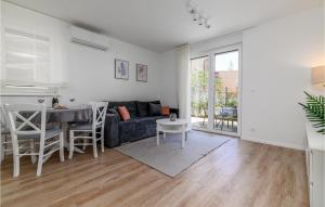 1 Bedroom Lovely Apartment In Rovinj 