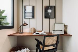 Serrat - 1 bedroom and office in Poblenou