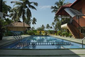 Tropical Blue Resort