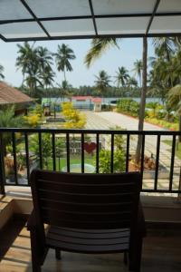 Tropical Blue Resort