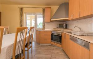 Awesome Apartment In Kakma With Wifi