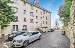 Appartements Amazing Apartment In Redon With Wifi : photos des chambres