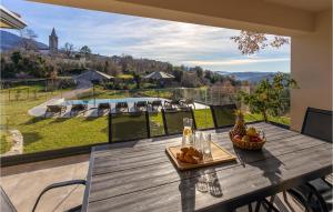 Awesome Home In Boljun With Wifi