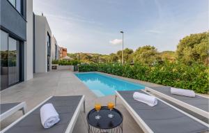 Gorgeous Home In Pasman