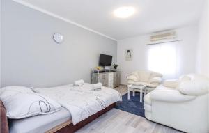 Stunning Apartment In Kostrena With Kitchen 