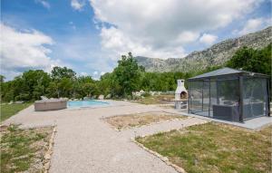 Nice Home In Zavojane With Kitchen