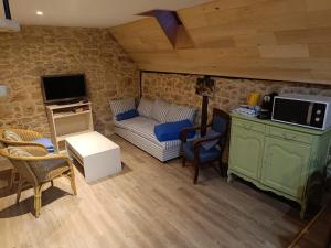 Maisons de vacances La Terrasse Bleue, havre de paix avec vue sur le Cele, a 15 min de Figeac : photos des chambres
