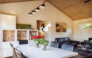 Lovely Home In Lekeryd With Sauna