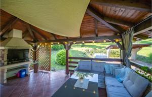 Awesome Home In Kraj Donji With Wifi 