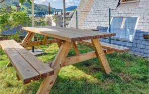 Maisons de vacances 2 Bedroom Nice Home In Aste : photos des chambres
