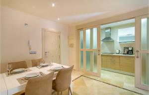 Nice Apartment In Los Alcázares