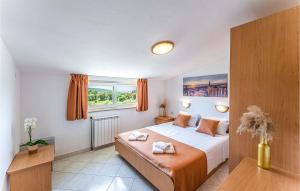 2 Bedroom Stunning Apartment In Medulin